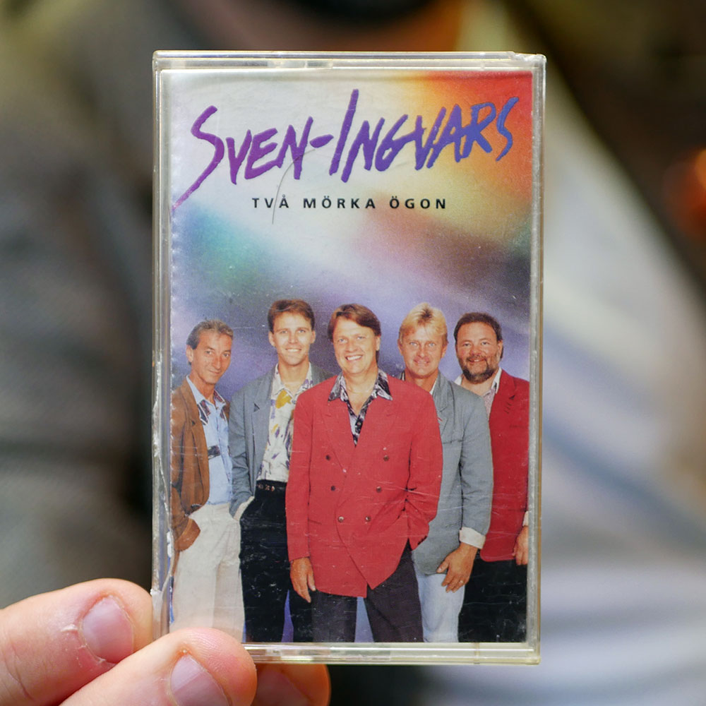 Sven-Ingvars – Två mörka ögon [kassett, 1991]