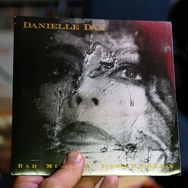 Sofia Härdig och singlarna som Gud glömde 2 dj50s_ep214_sleeve_danielledax