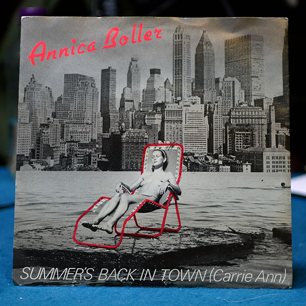 Annica Boller – Summer's Back In Town (Carrie Ann) [7", 1982]